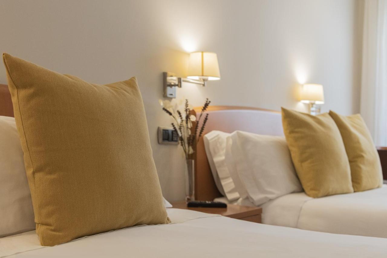 Hostal Alba 卢戈 外观 照片