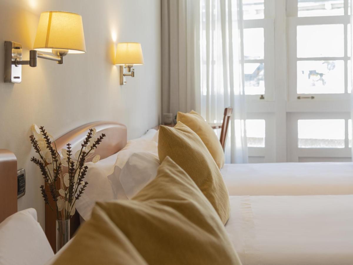 Hostal Alba 卢戈 外观 照片